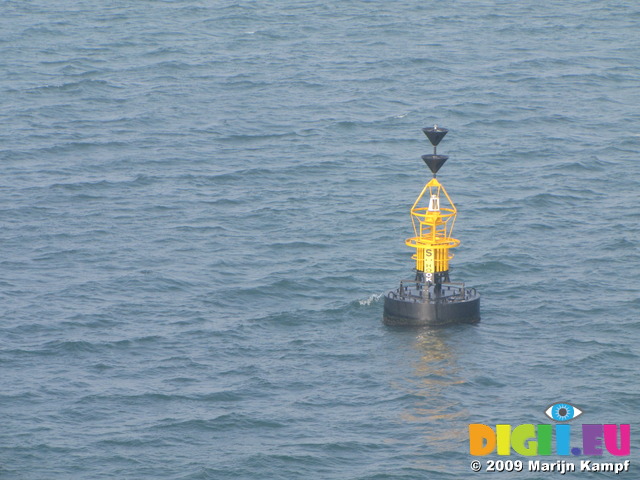 SX03472 Yellow buoy in Milford Haven